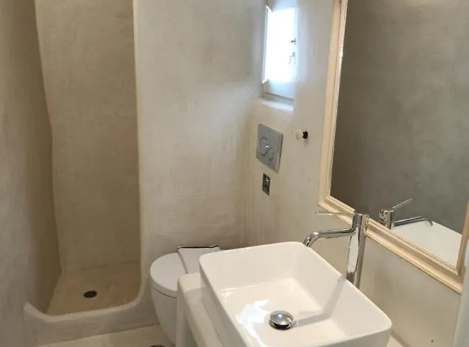 Otto House - Luxury Cave *