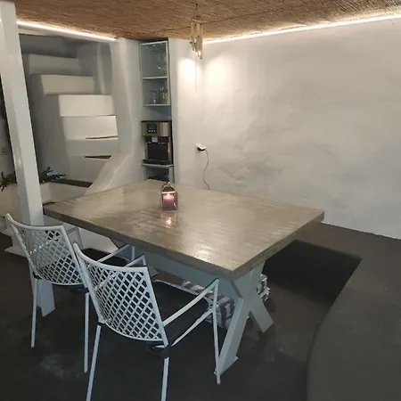 Otto House - Luxury Cave Villa *