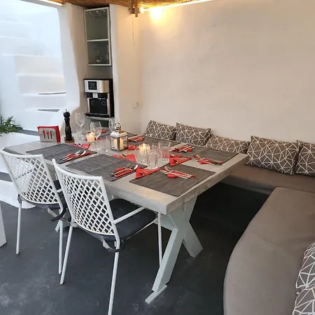 Otto House - Luxury Cave *