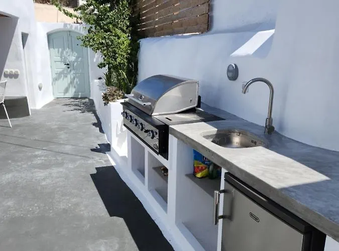 Otto House - Luxury Cave Vila Vóthon